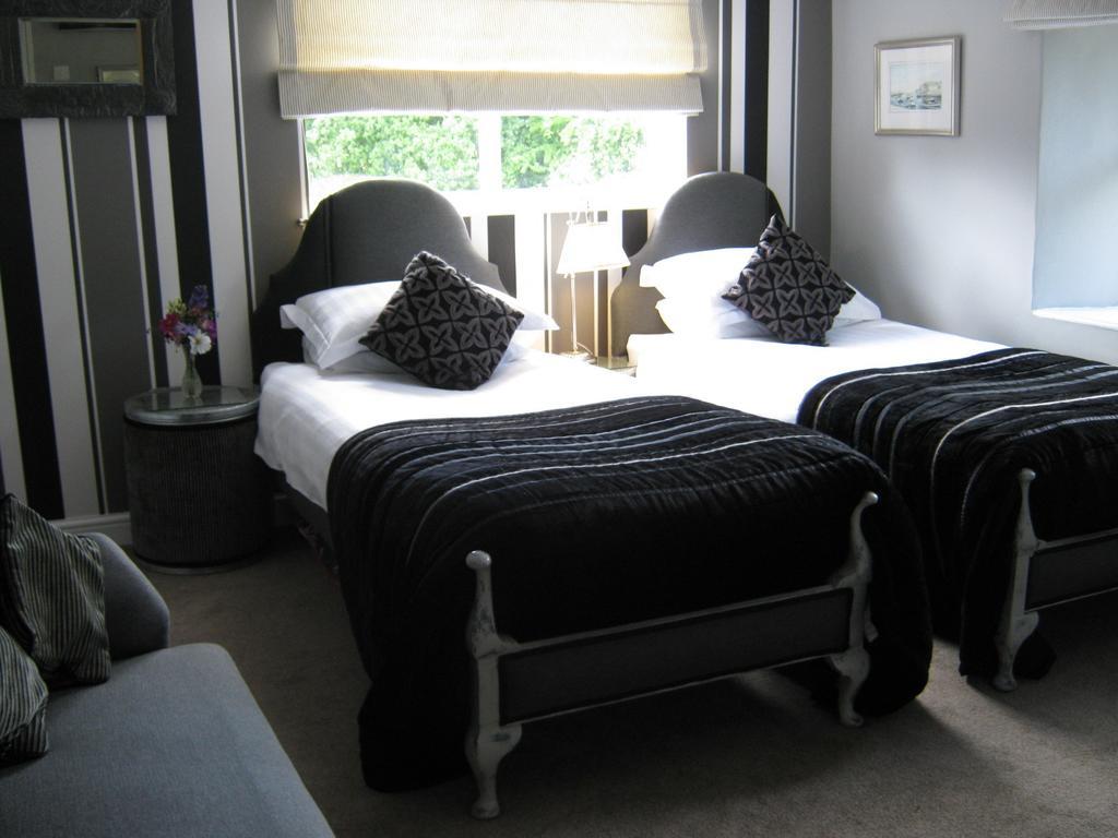 Holly Tree B&B ブロムヤード 部屋 写真